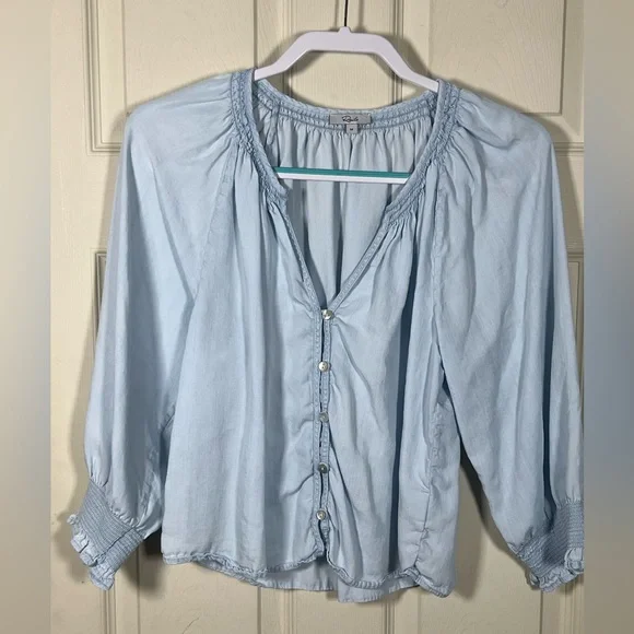 Rails Mariah Light Vintage Blue Lyocell Blouse Smocked Boho Top M - Picture 2 of 8